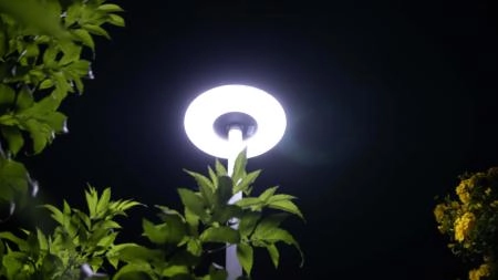 ưu nhược điểm của đèn năng lượng mặt trời ufo (đĩa bay) - có nên sử dụng không ? - 3269