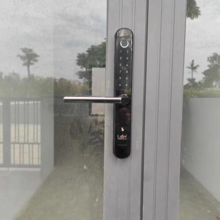 Khóa cửa vân tay Laffer XF19 cửa nhôm, cửa đố nhỏ - 3859