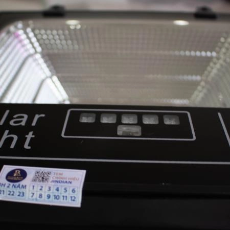 Ảnh sản phẩm Đèn năng lượng mặt trời 100w JD 8800L - chính hãng - bảo hành 2 năm - hình 5