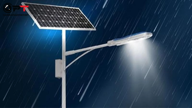 Bạn có thể để đèn năng lượng mặt trời ngoài trời mưa không?