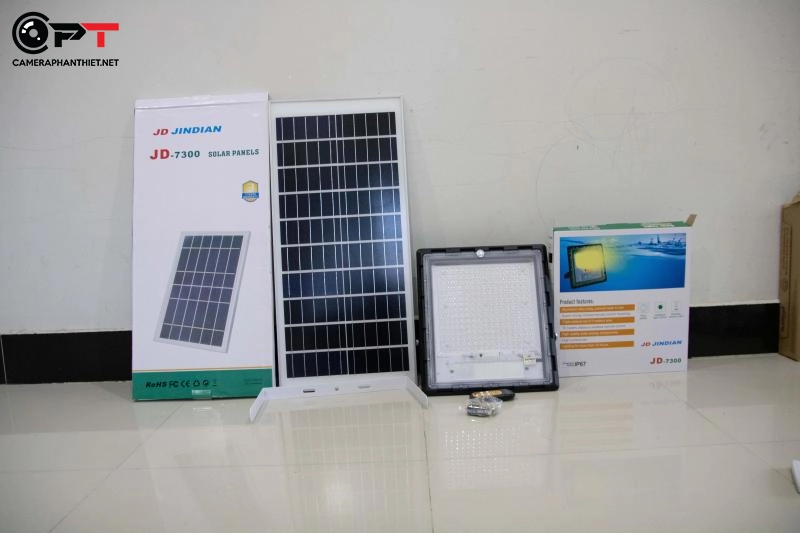 Đèn pha năng lượng mặt trời 300w chính hãng JD JINDIAN JD 7300 - 3066