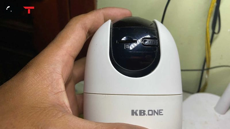 hướng dẫn cách lắp thẻ nhớ vào camera imou a22, kbone h21 - 3119