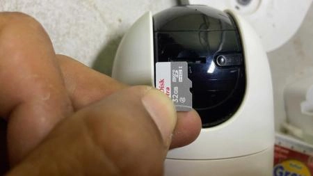 hướng dẫn cách lắp thẻ nhớ vào camera imou a22, kbone h21 - 3121