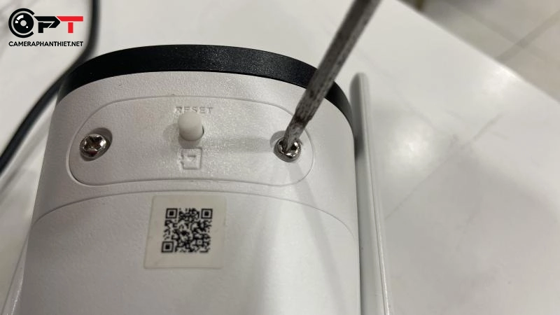 hướng dẫn lắp thẻ nhớ vào camera kbone b21, imou F22 camera ngoài trời - thân - 3125