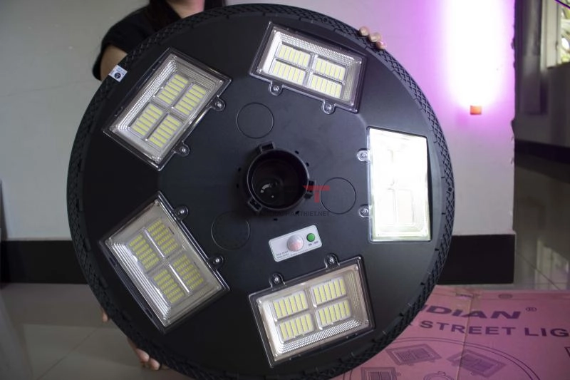 ĐÈN NĂNG LƯỢNG MẶT TRỜI 500W - ĐĨA BAY - UFO500 - JD SOLAR - 3666