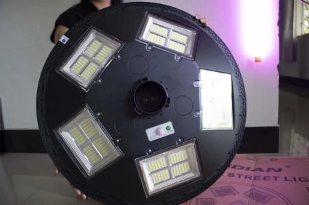 ĐÈN NĂNG LƯỢNG MẶT TRỜI 500W - ĐĨA BAY - UFO500 - JD SOLAR - 3666