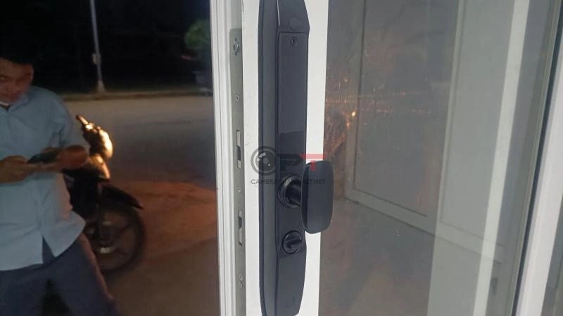 Khóa vân tay LAFFER có tốt không ? - 6016