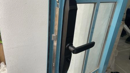 Khóa vân tay LAFFER có tốt không ? - 6014