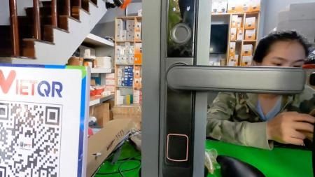 Cách mở khóa cơ trên khóa vân tay - 6077