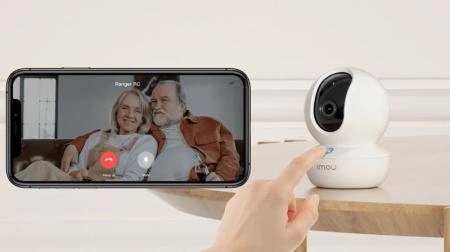 Camera hỗ trợ tính năng gọi điện thoại qua ứng dụng imou life