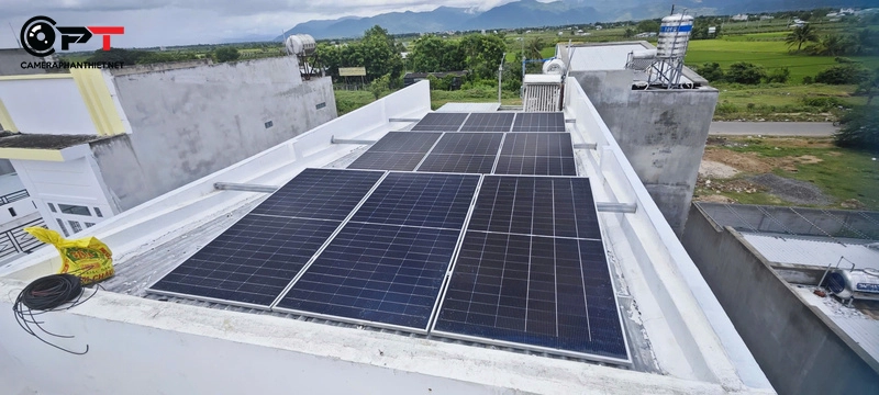 Nhà dùng điện buổi tối có nên lắp điện mặt trời không?